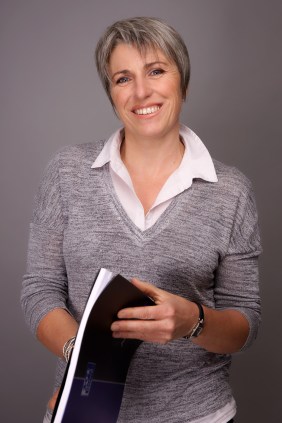 Nathalie_Morel_1341_bassedef